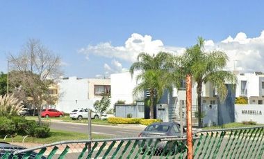 Casa en venta en Av. Campo Príncipes 360,  int 24 Campo Real, 45134  Campo Real, Jal.