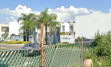 Casa en venta en Av. Campo Príncipes 360,  int 24 Campo Real, 45134  Campo Real, Jal.