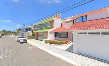 CASA EN VENTA EN COSTA DE ORO VERACRUZ DE REMATE YA ADJUDICADA