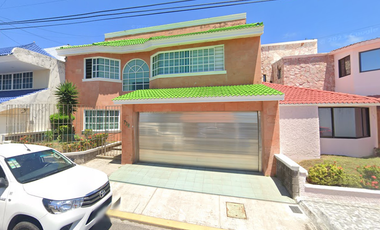 CASA EN VENTA EN COSTA DE ORO VERACRUZ DE REMATE YA ADJUDICADA