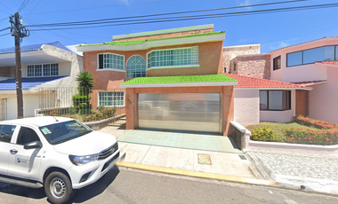 CASA EN VENTA EN COSTA DE ORO VERACRUZ DE REMATE YA ADJUDICADA