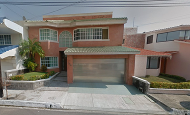 CASA EN VENTA EN COSTA DE ORO VERACRUZ DE REMATE YA ADJUDICADA
