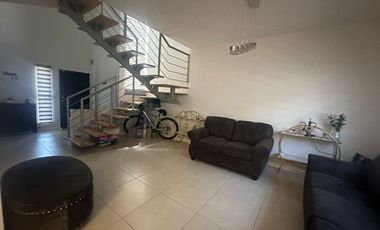 RESIDENCIA POR AV. EJERCITO NACIONAL