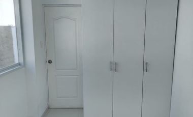 Alquiler de minidepartamento en San Isidro