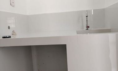Alquiler de minidepartamento en San Isidro