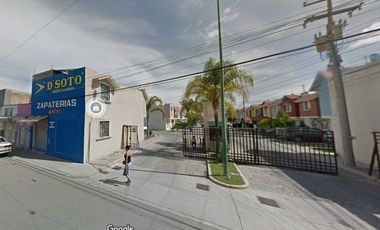 Casa en venta en Cto. Panamá 20, Privada  Panama, 36360 San  Francisco del Rincón,  Gto., México