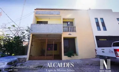 CASA EN VENTA EN LA COL. ALCALDES, LAGOS DE MORENO, JALISCO.