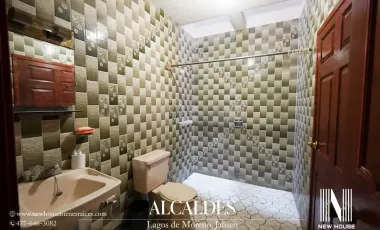 CASA EN VENTA EN LA COL. ALCALDES, LAGOS DE MORENO, JALISCO.