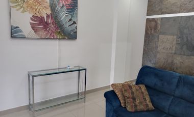 Suite amueblada de alquiler en Kennedy Norte, 1 parqueo, piscina y BBQ.