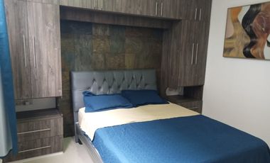 Suite amueblada de alquiler en Kennedy Norte, 1 parqueo, piscina y BBQ.
