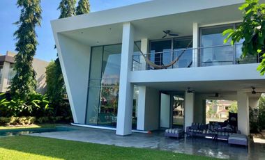 C333 - Alquiler Casa Mansión en Laguna Club - Vía a la Costa - Vista al Lago - Guayaquil