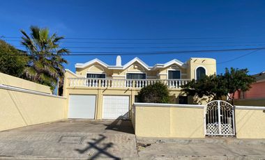 Bonita casa en renta en Colonia Reforma Rosarito