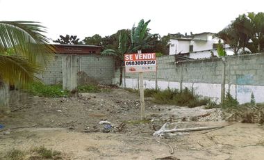 **Solar en venta a una cuadra de la Vía Ballenita Chulluype Santa Elena Ecuador**
