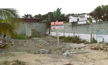 **Solar en venta a una cuadra de la Vía Ballenita Chulluype Santa Elena Ecuador**