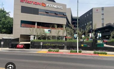 Se Renta Local en Plaza Clouthier, Zapopan, Jalisco