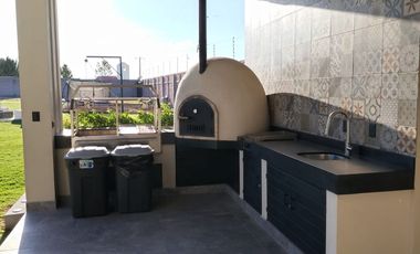 TENEXTEPEC EN ATLIXCO VENTA PROPIEDAD DE 5695M2 CON ALBERCA, CASA. ÁREAS SOCIALES Y DE ENTRETENIMIENTO