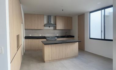 CASA EN VENTA EN ST ANGELO AL NORTE