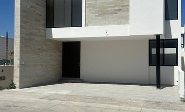 CASA EN VENTA EN ST ANGELO AL NORTE