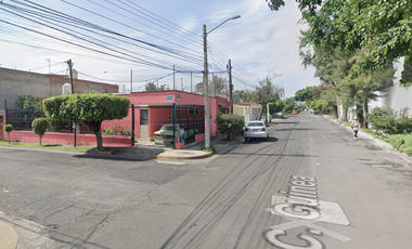 No compras metros, compras tranquilidad financiera!! Venta de Casa en Remate Bancario En BENITO JUÁREZ, GUADALAJARA!.