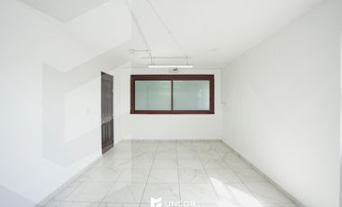 INMUEBLE COMERCIAL EN VENTA - CENTRO, OAXACA.
