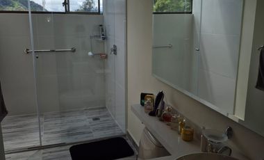 VENTA DE HERMOSA CASA VIA CHIA