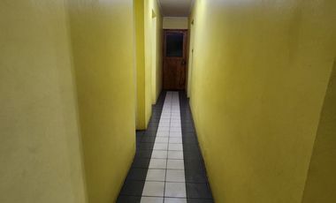 Casa Esquina En Recoleta - Iluminación Y Espacios Amplios.