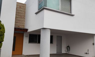 hermosa casa en zerezotla , fraccionamiento quintas de cortes