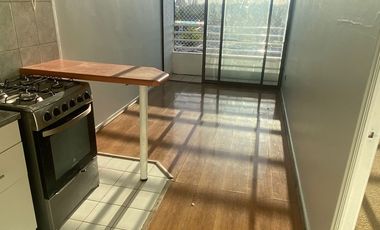DEPARTAMENTO EN ARRIENDO $350.000 (Gasto Común Incluido) - 1D 1B - CALLE ALDUNATE - SANTIAGO CENTRO (Cód 171)