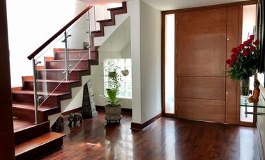 ALQUILO LINDA CASA REMODELADA EN LA AURORA AMPLIA Y CON GRAN TERRAZA Y JARDÍN