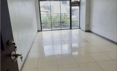Building for sale in Sampaloc, Manila - dangwa