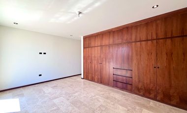 Casa en venta en San Ángel V