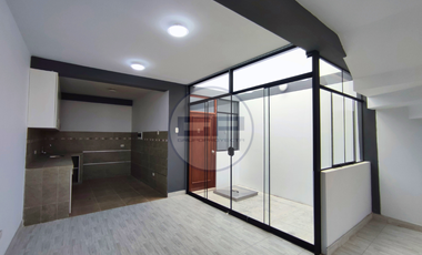 CASA DE ESTRENO, PRE VENTA