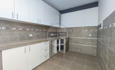 CASA DE ESTRENO, PRE VENTA