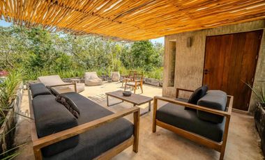 Villa de 3 Recámaras con Diseño Único en Tulum, al lado del hotel Holistika: Ubicación, Tranquilidad y Elegancia Moderna