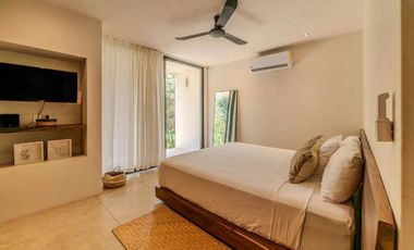 Villa de 3 Recámaras con Diseño Único en Tulum, al lado del hotel Holistika: Ubicación, Tranquilidad y Elegancia Moderna