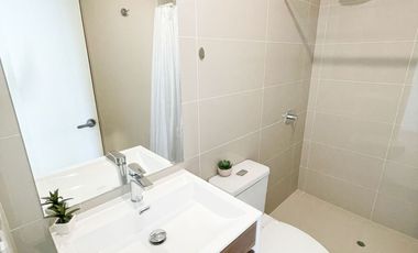 Alquilo Departamento Amoblado 54 m2 Vista Externa 2 Dormitorios Cochera y Áreas Comunes en Barranco