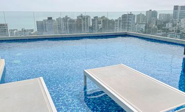 Alquilo Departamento Amoblado 54 m2 Vista Externa 2 Dormitorios Cochera y Áreas Comunes en Barranco