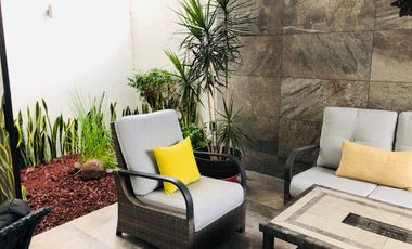 RENTA DE CASA AMUEBLADA EN HACIENDAS DE JURIQUILLA, SANTA FE.