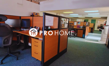 Se Arrienda amplia oficina en sector Sur de la ciudad