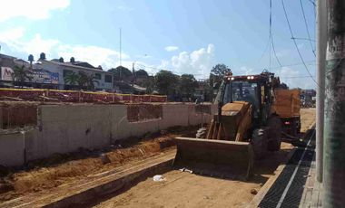 Se vende terreno 425 m² en Tarapoto. La propiedad se encuentra en la misma avenida donde se está construyendo la impresionante Alameda la Peruanidad.