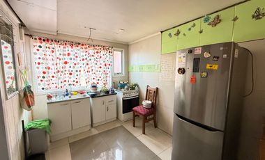 Casa con Departamento Interior, Terreno 200 M2, Sector Amanecer, Temuco