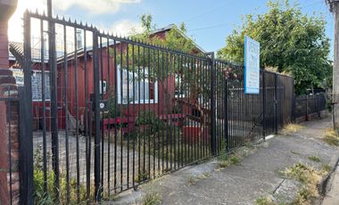Casa con Departamento Interior, Terreno 200 M2, Sector Amanecer, Temuco
