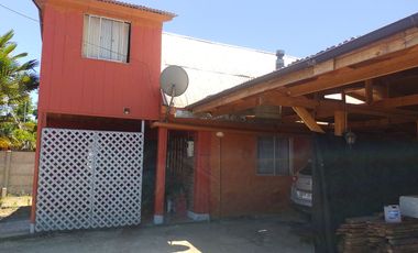 Casa en sector de Semillero Yerbas Buenas