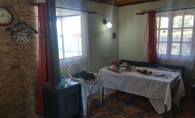 Casa en sector de Semillero Yerbas Buenas