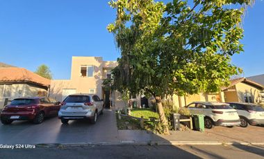Hacienda El Peñon, Acogedora Propiedad Modelo Lingue Mediterranea