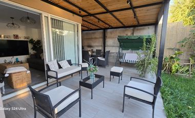 Hacienda El Peñon, Acogedora Propiedad Modelo Lingue Mediterranea