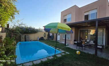 Hacienda El Peñon, Acogedora Propiedad Modelo Lingue Mediterranea