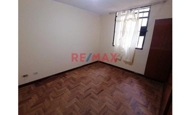 ID: 1121644 Vendo Dpto. Ocasion Parque 10 De Junio Callao / Bellavista 2Do Piso Excelente Ubicación