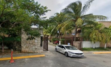 HERMOSA CASA EN VENTA EN PLAYA DEL CARMEN, QUINTANA ROO