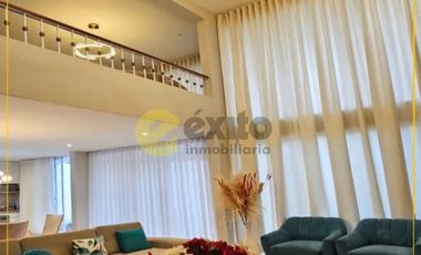 VENTA DE CASA DE TRES PISOS EN LA ENTRADA DE LA URB. BOULEVARD PARK PLAZA - PIURA